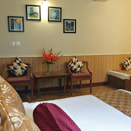 Serenity Taksa Palace Hotell Darjeeling  Eksteriør bilde
