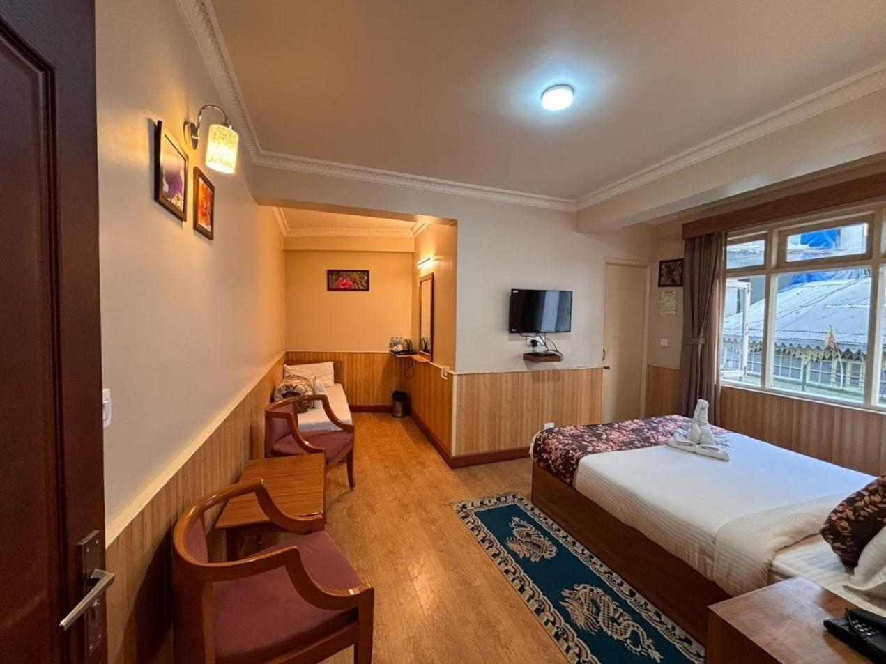 Serenity Taksa Palace Hotell Darjeeling  Eksteriør bilde